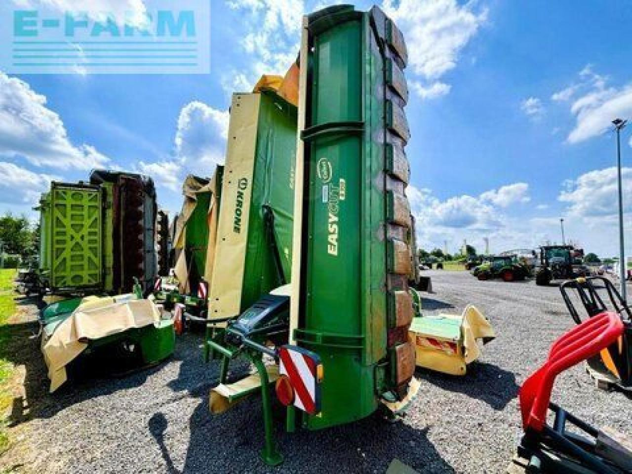 Krone easy cut b 950 + easy cut f 320, mähwerkkombinat - Pļāvējs: foto 4 Krone easy cut b 950 + easy cut f 320, mähwerkkombinat - Pļāvējs: foto 4