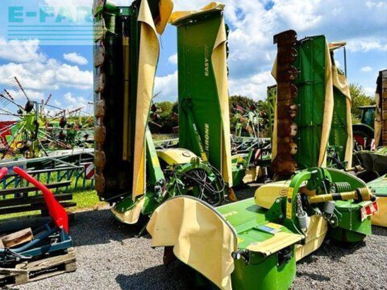 Krone easy cut b 950 + easy cut f 320, mähwerkkombinat - Pļāvējs: foto 2 Krone easy cut b 950 + easy cut f 320, mähwerkkombinat - Pļāvējs: foto 2