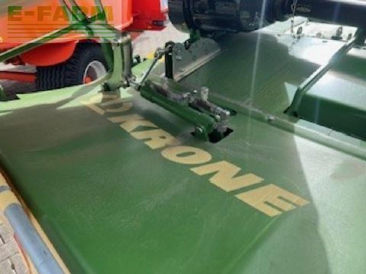 Krone easy cut f 400 cv fold - Pļāvējs: foto 3 Krone easy cut f 400 cv fold - Pļāvējs: foto 3