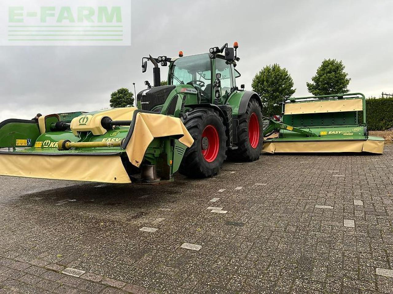 Krone ec b 870 cv collect + krone ec f 320 cv - Pļāvējs: foto 1 Krone ec b 870 cv collect + krone ec f 320 cv - Pļāvējs: foto 1