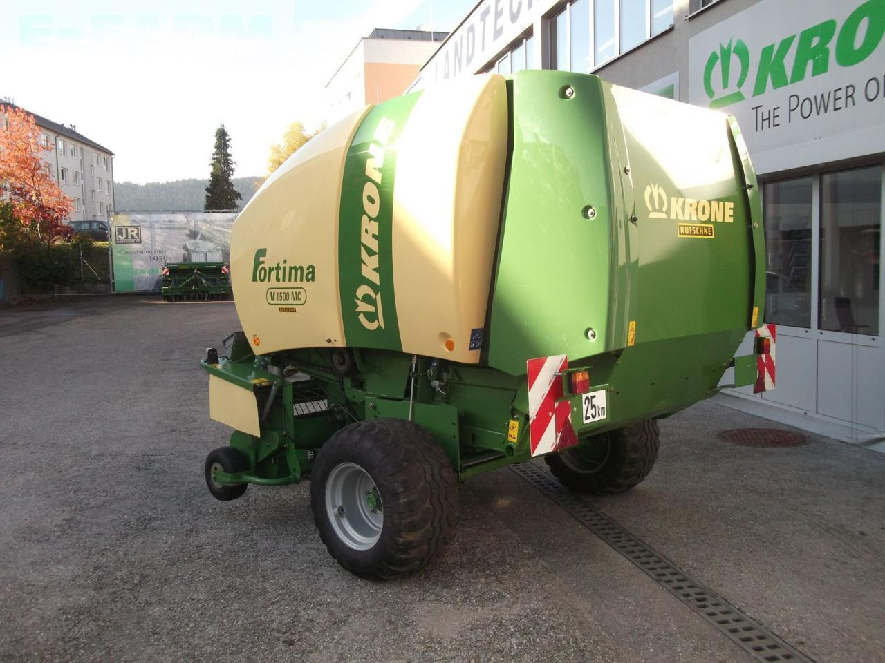 Krone fortima v 1500 multi cut - Kīpu prese: foto 1 Krone fortima v 1500 multi cut - Kīpu prese: foto 1