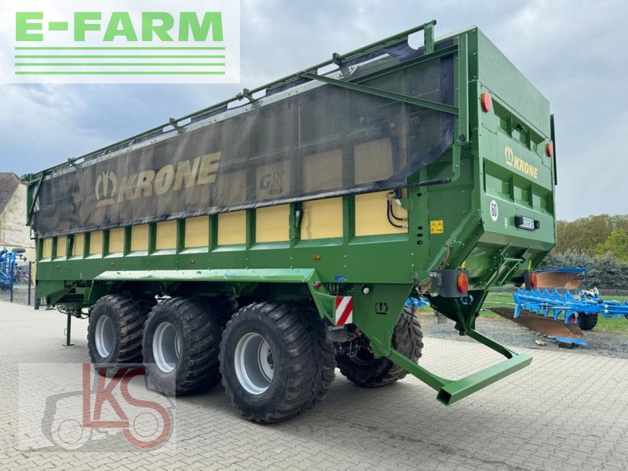 Krone gx 520 universal-transportwagen - Lauksaimniecības piekabe-pašizgāzējs: foto 4 Krone gx 520 universal-transportwagen - Lauksaimniecības piekabe-pašizgāzējs: foto 4