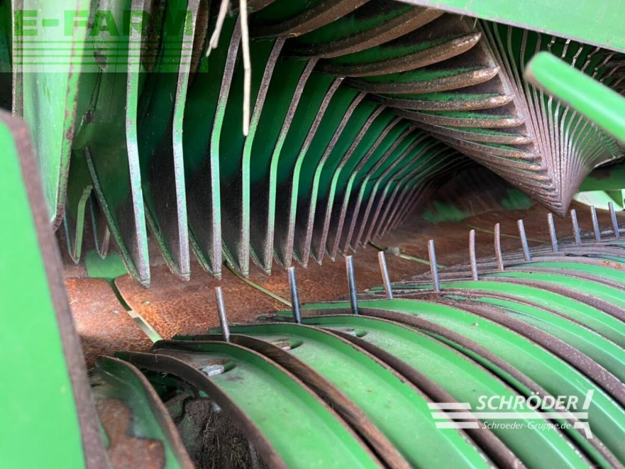 Krone mx 350 gd - Lauksaimniecības piekabe-pašizgāzējs: foto 3 Krone mx 350 gd - Lauksaimniecības piekabe-pašizgāzējs: foto 3