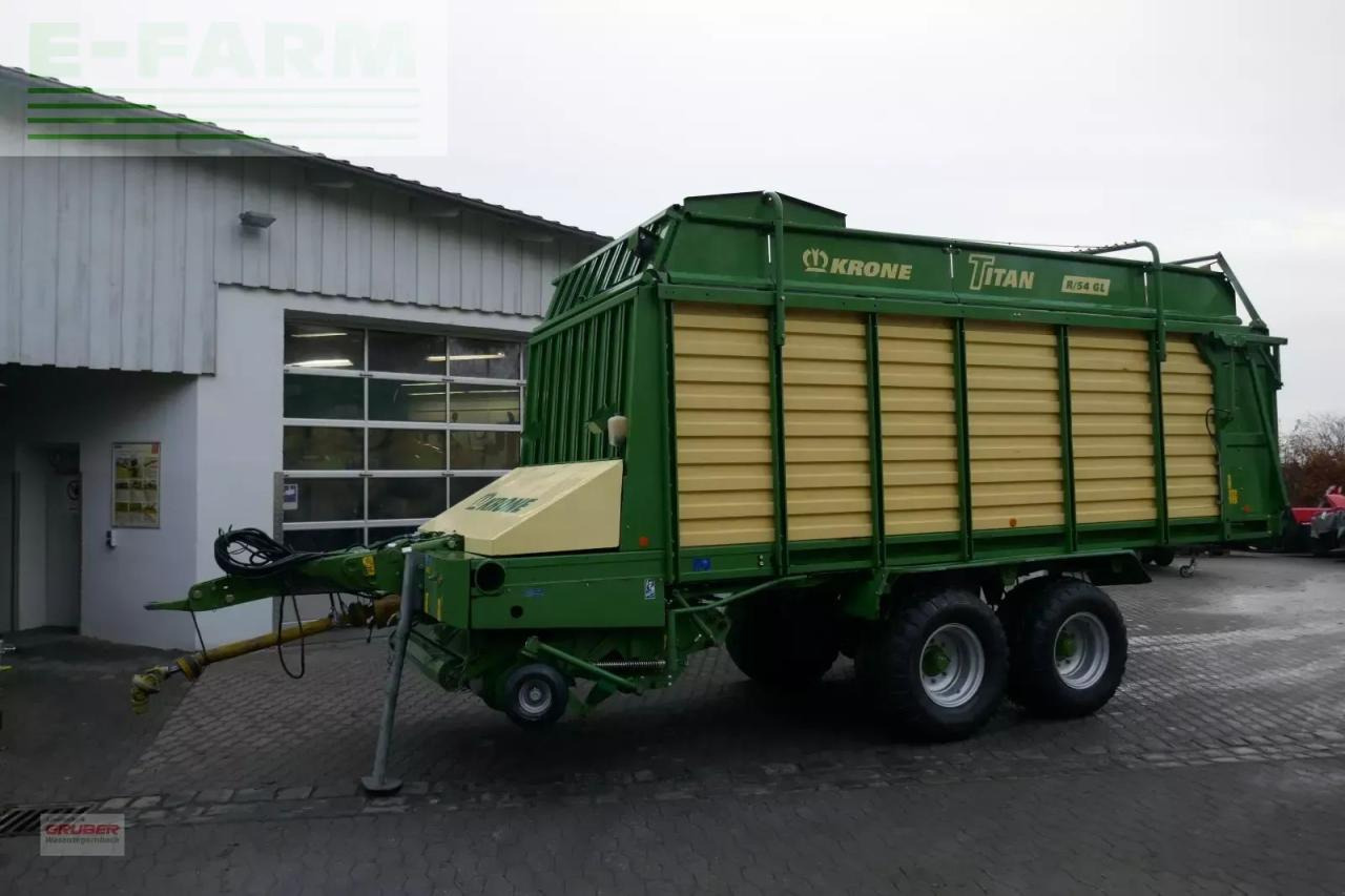 Krone titan r/54 gl - Savācējpiekabe: foto 1 Krone titan r/54 gl - Savācējpiekabe: foto 1