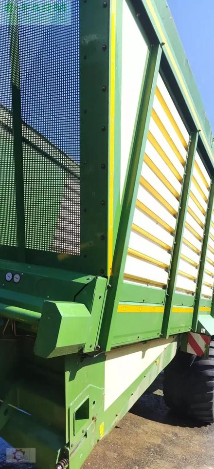 Krone tx 460 häcksel transportwagen zwangslenkung kratzboden - Lauksaimniecības piekabe-pašizgāzējs: foto 3 Krone tx 460 häcksel transportwagen zwangslenkung kratzboden - Lauksaimniecības piekabe-pašizgāzējs: foto 3