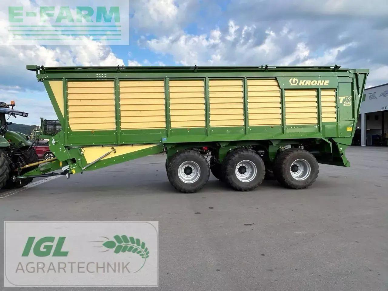 Krone tx 560 - Lauksaimniecības piekabe-pašizgāzējs: foto 2 Krone tx 560 - Lauksaimniecības piekabe-pašizgāzējs: foto 2