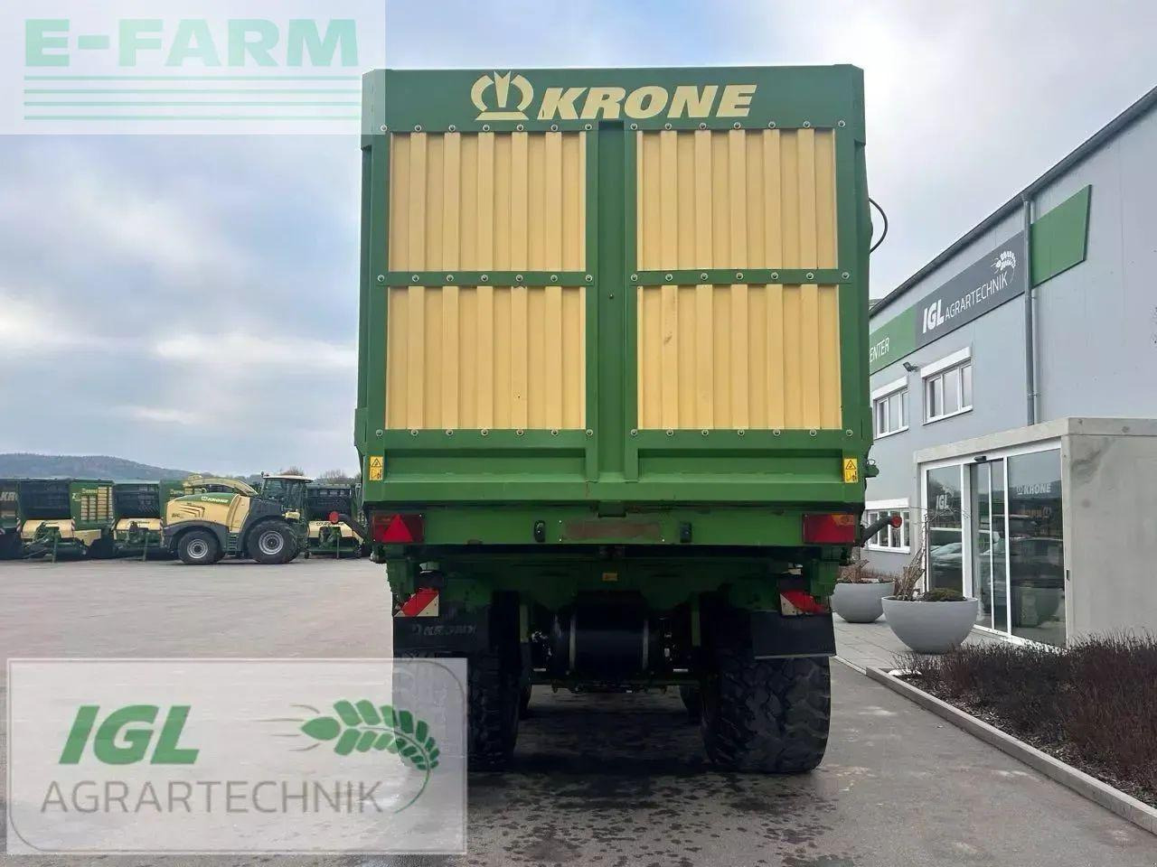 Krone zx 400 gl - Savācējpiekabe: foto 4 Krone zx 400 gl - Savācējpiekabe: foto 4