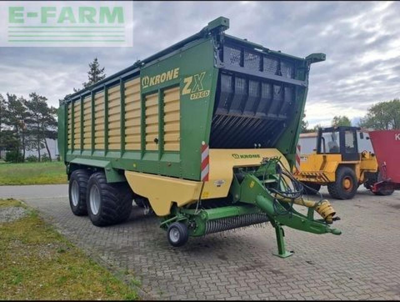Krone zx 470 gd - Lauksaimniecības piekabe-pašizgāzējs: foto 2 Krone zx 470 gd - Lauksaimniecības piekabe-pašizgāzējs: foto 2