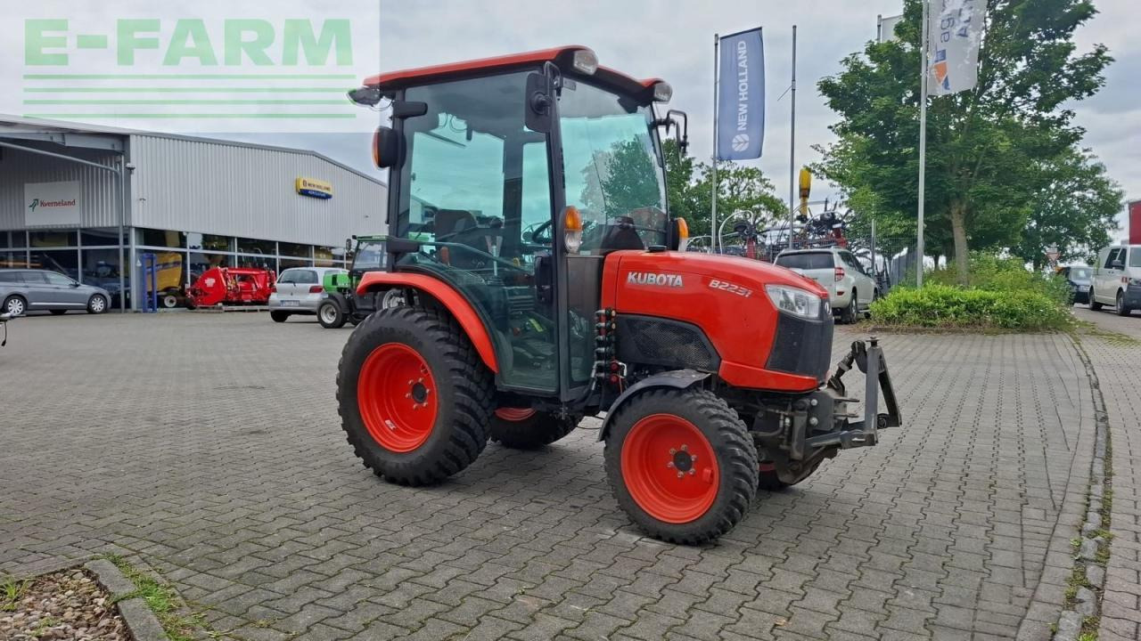 Kubota b2231 h - Traktors: foto 3 Kubota b2231 h - Traktors: foto 3