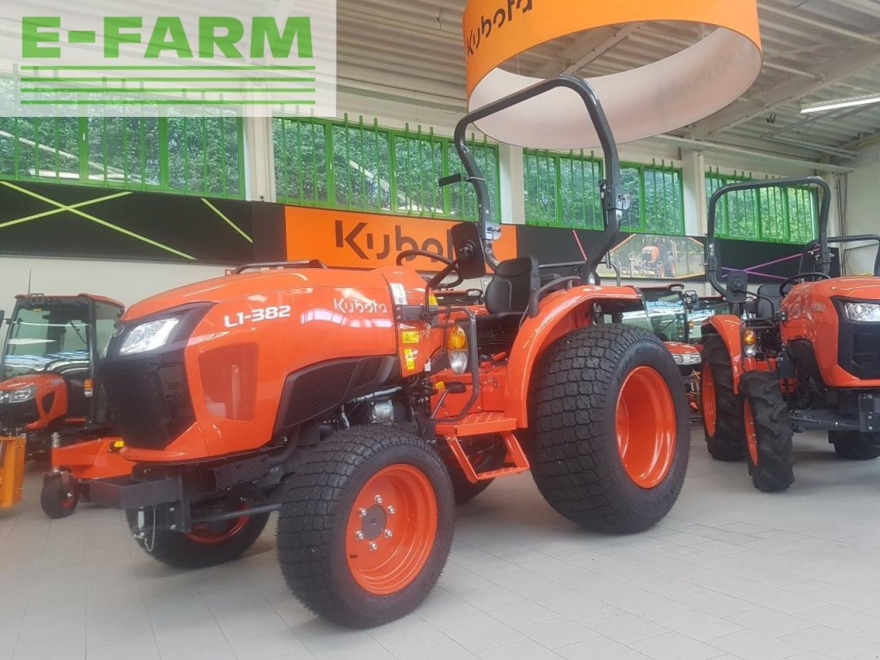Traktors Kubota l1-382 h: foto 10 Traktors Kubota l1-382 h: foto 10