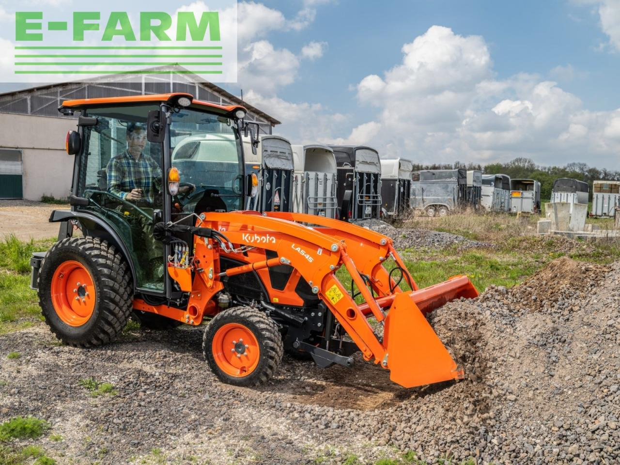 Traktors Kubota lx351 cab ab 0,99%: foto 14