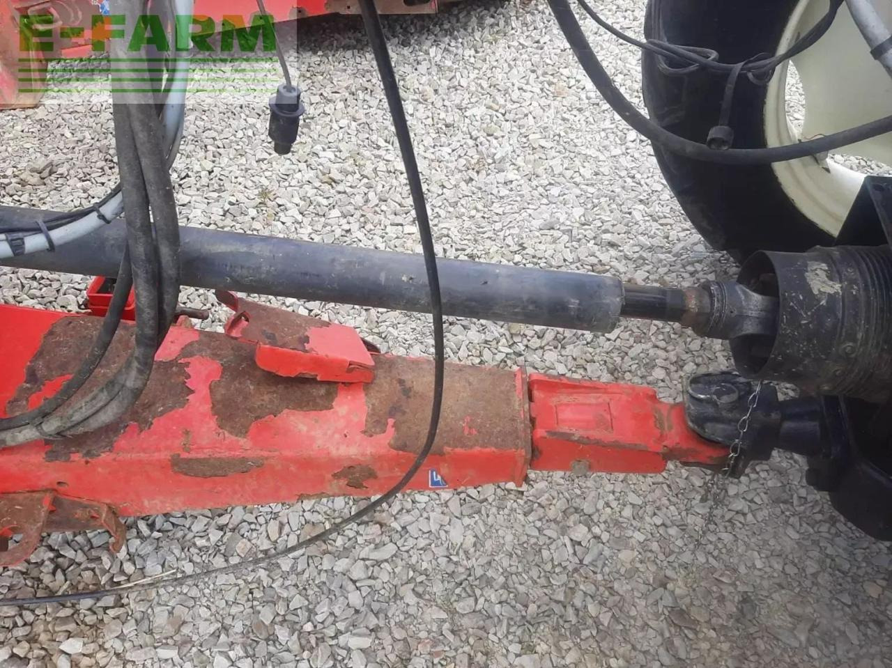 Kuhn altor 6070 - Lopbarības sagatavošanas tehnika: foto 3 Kuhn altor 6070 - Lopbarības sagatavošanas tehnika: foto 3
