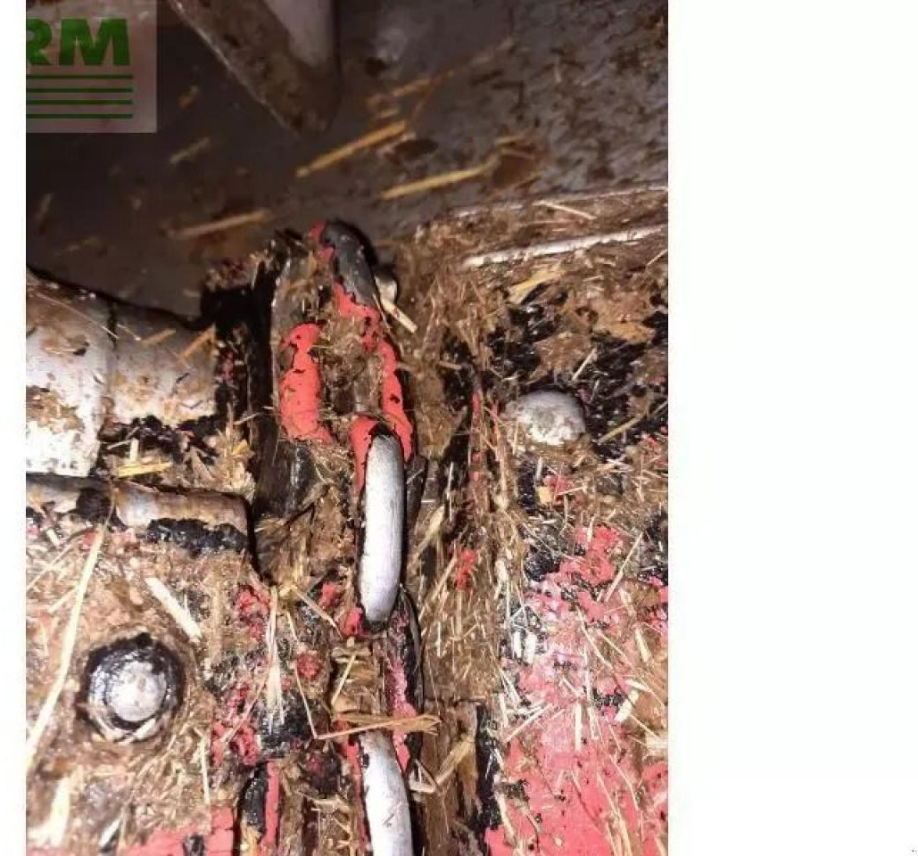 Kuhn athenor6070 - Lopbarības sagatavošanas tehnika: foto 4 Kuhn athenor6070 - Lopbarības sagatavošanas tehnika: foto 4