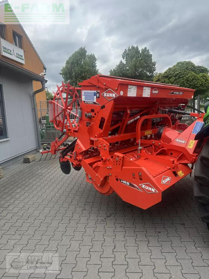 Kuhn combiliner integra - Kombinētā sējmašīna: foto 1 Kuhn combiliner integra - Kombinētā sējmašīna: foto 1
