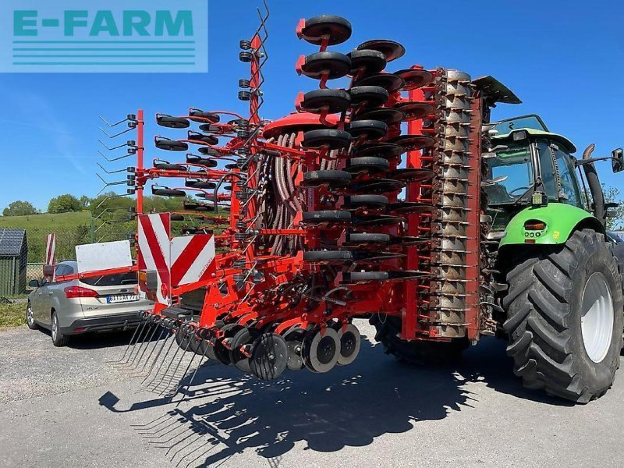Kuhn drillkombi btf 5000 r mit fronttank und kreiselegge - Sējmašīna: foto 4 Kuhn drillkombi btf 5000 r mit fronttank und kreiselegge - Sējmašīna: foto 4