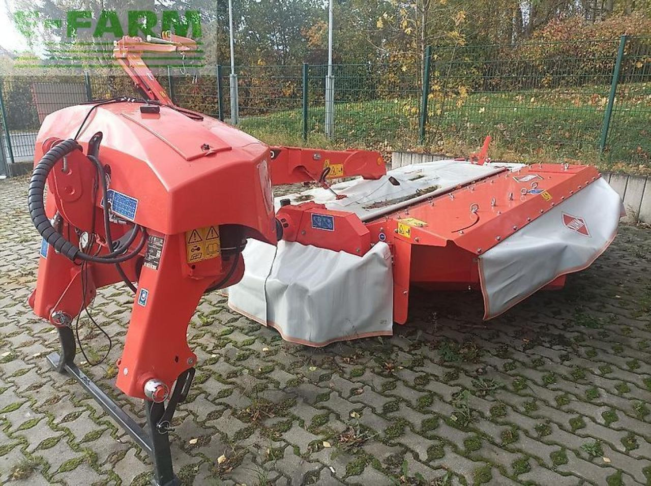 Kuhn gmd 314 d ff - Pļāvējs: foto 1 Kuhn gmd 314 d ff - Pļāvējs: foto 1