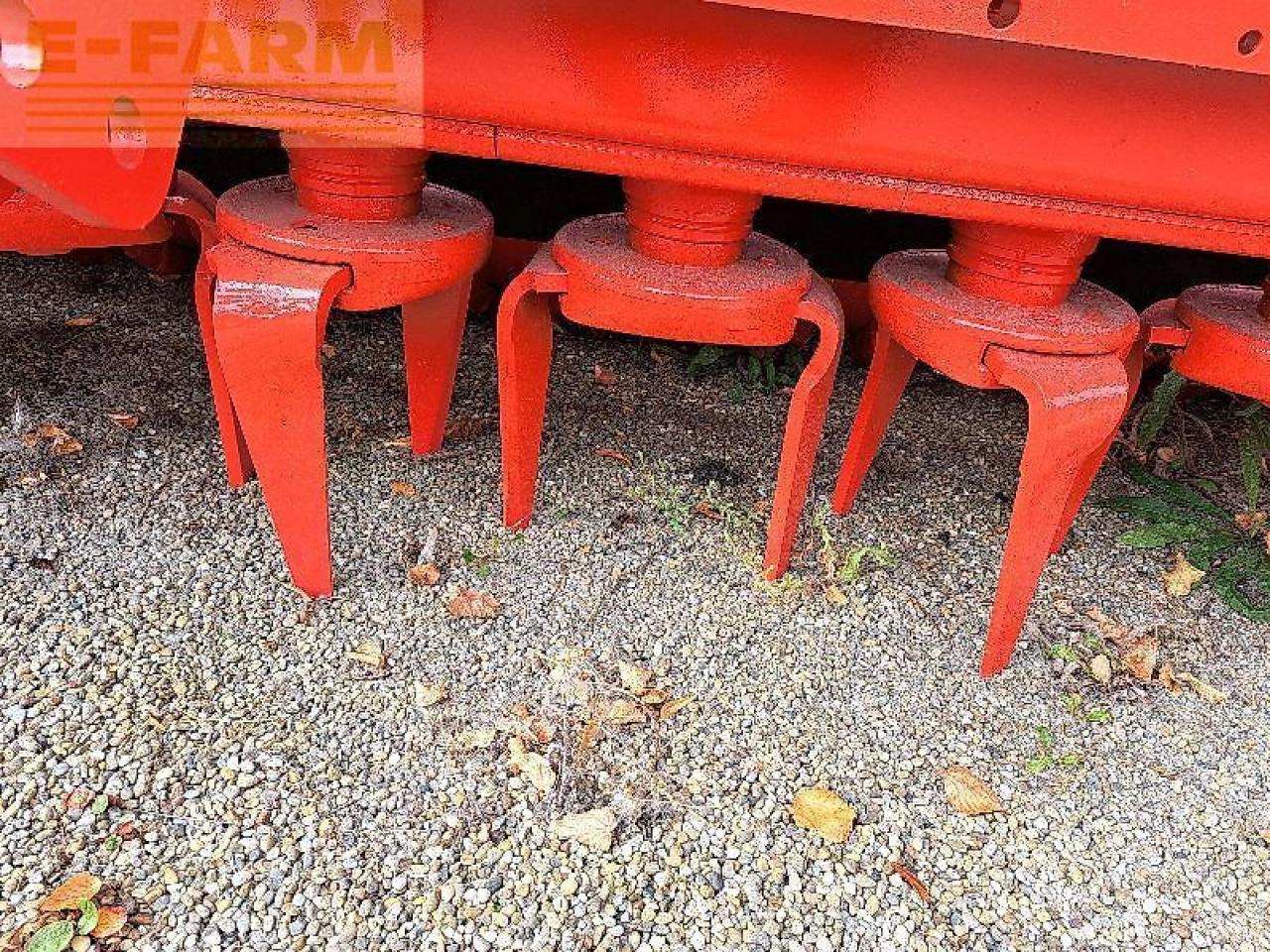 Kuhn hr3030 - Augsnes apstrādes tehnika: foto 5 Kuhn hr3030 - Augsnes apstrādes tehnika: foto 5