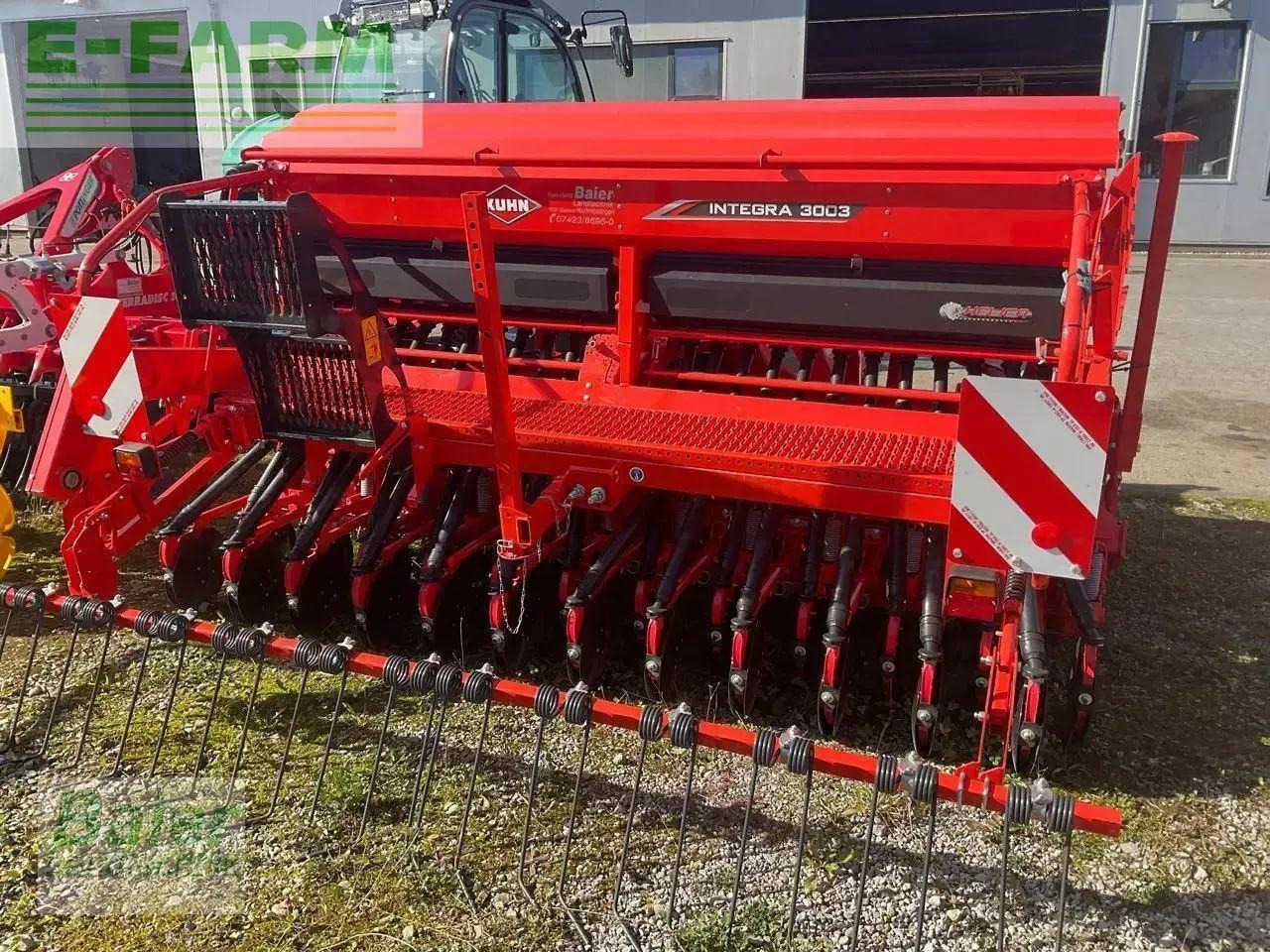 Kuhn hrb 303 / integra 3003 - Kombinētā sējmašīna: foto 1 Kuhn hrb 303 / integra 3003 - Kombinētā sējmašīna: foto 1