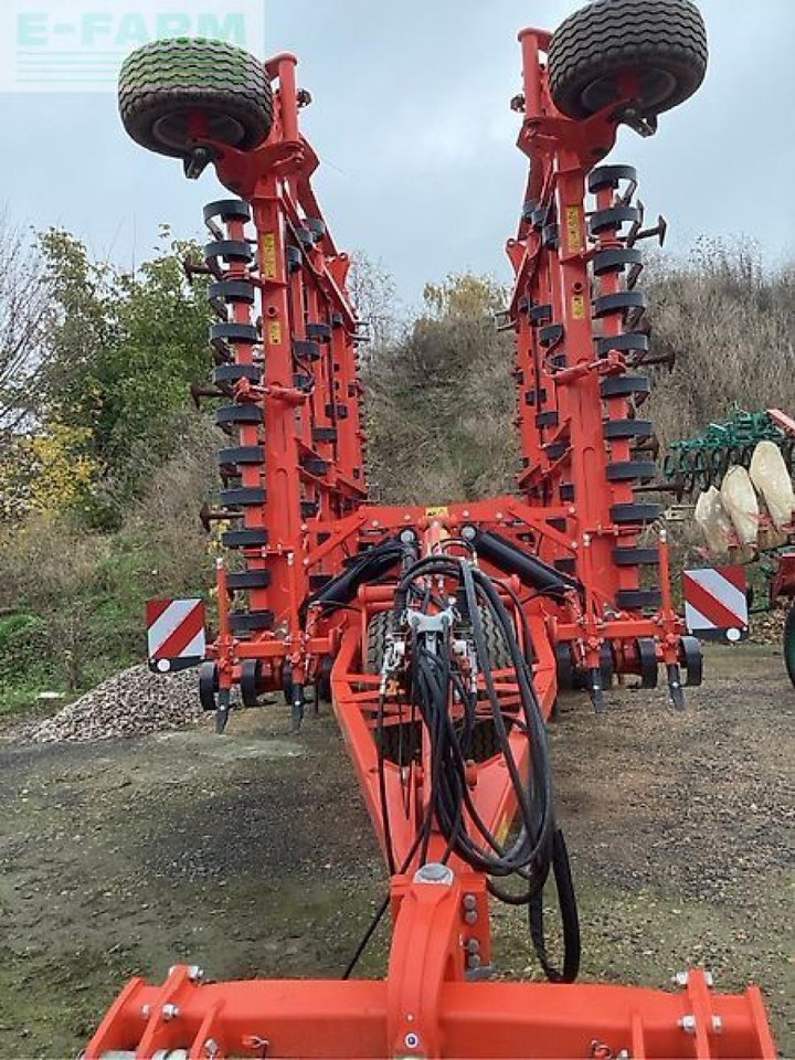 Kuhn prolander 9000 - Kultivators: foto 1 Kuhn prolander 9000 - Kultivators: foto 1