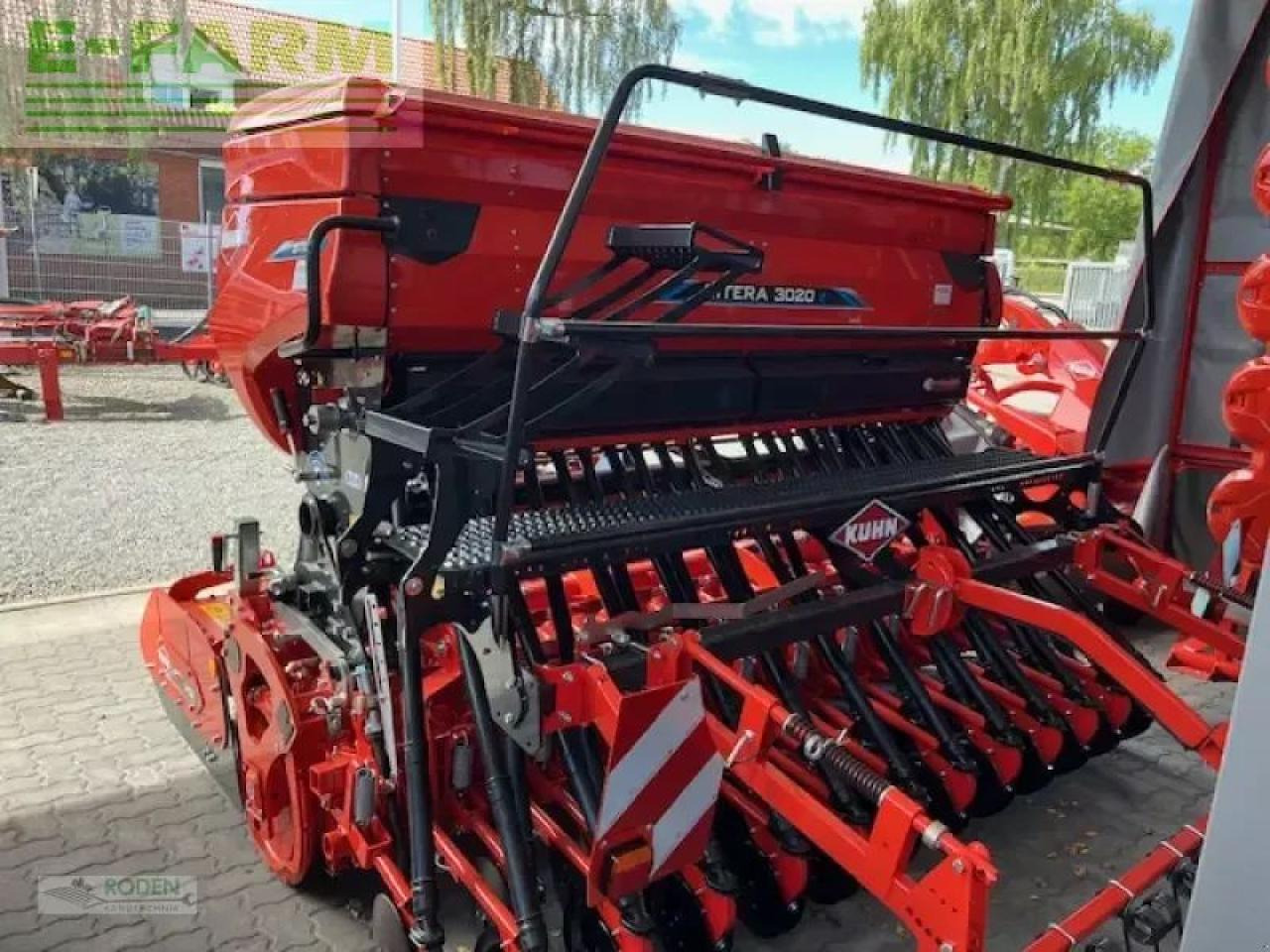 Kuhn sitera 3020-24e - Kombinētā sējmašīna: foto 3 Kuhn sitera 3020-24e - Kombinētā sējmašīna: foto 3