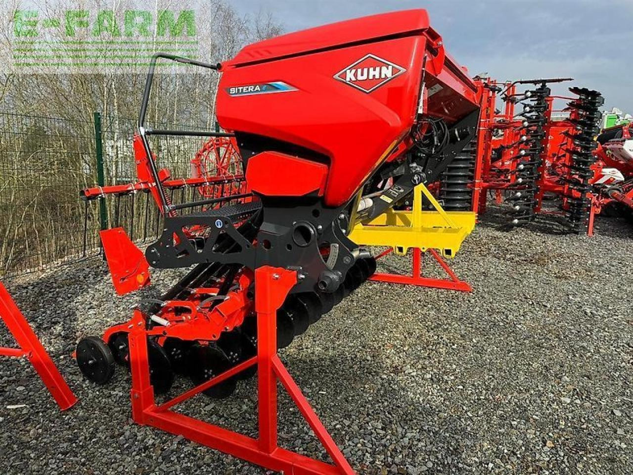Kuhn sitera 3030-24 e - Sējmašīna: foto 3 Kuhn sitera 3030-24 e - Sējmašīna: foto 3