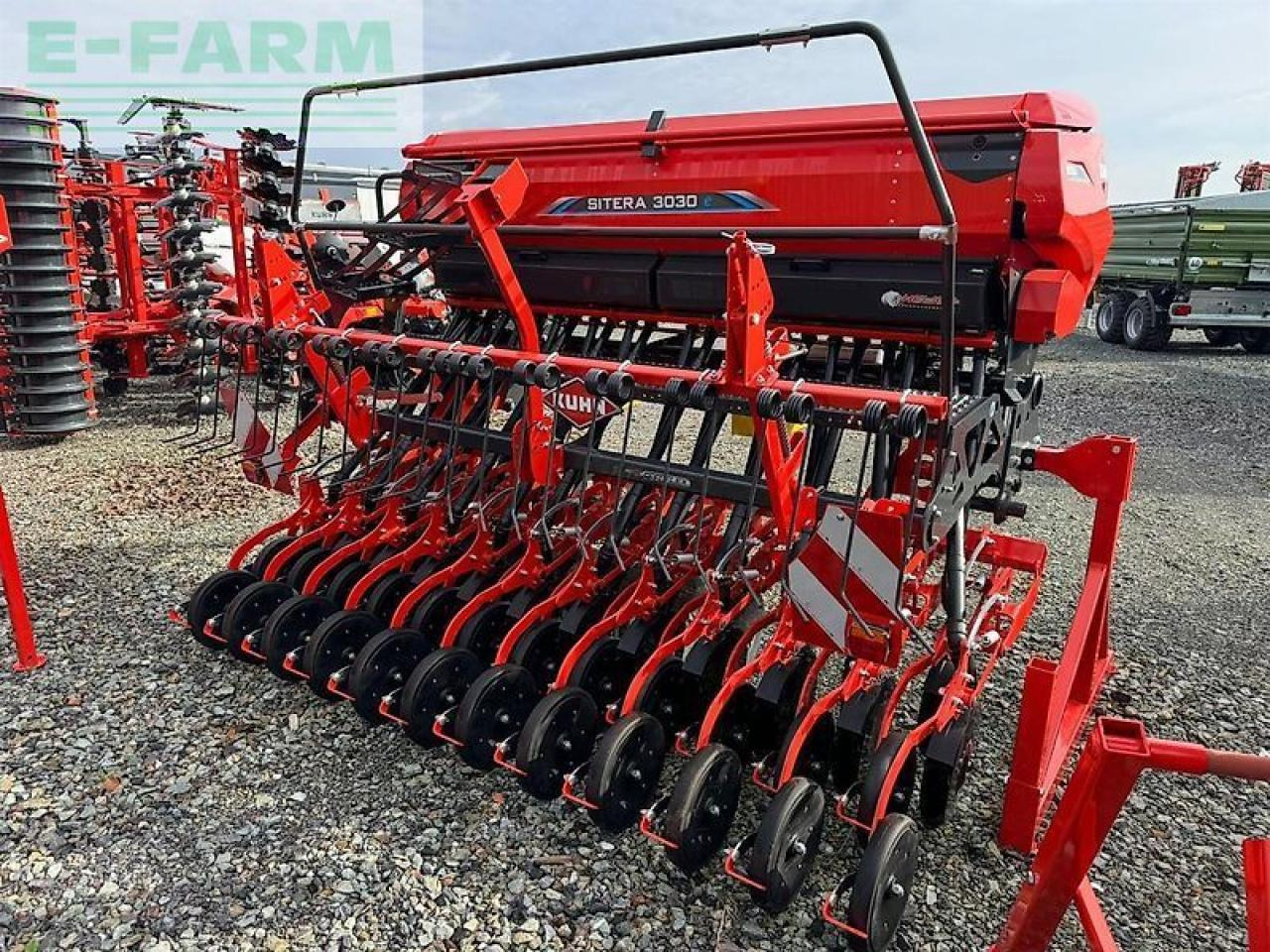 Kuhn sitera 3030-24 e - Sējmašīna: foto 2 Kuhn sitera 3030-24 e - Sējmašīna: foto 2