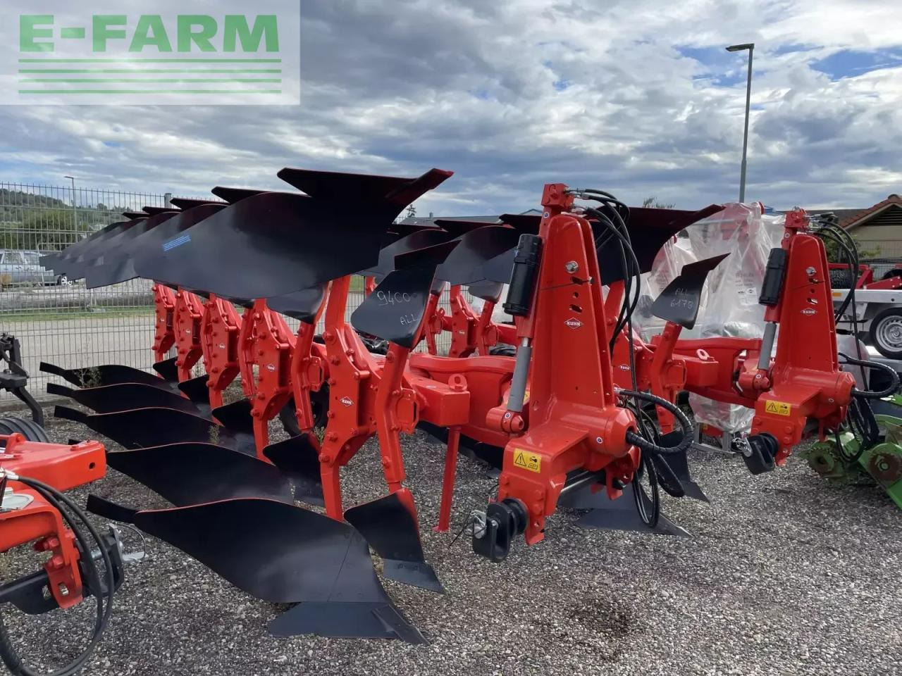 Kuhn varimaster 153 4e5t - Arkls: foto 1 Kuhn varimaster 153 4e5t - Arkls: foto 1