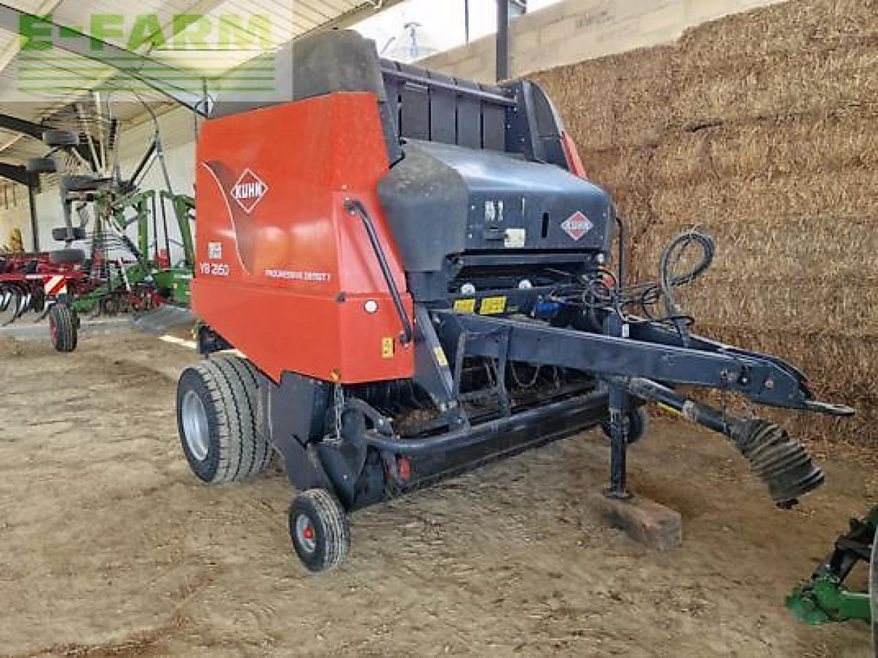 Kuhn vb 2160 - Kīpu prese: foto 1 Kuhn vb 2160 - Kīpu prese: foto 1