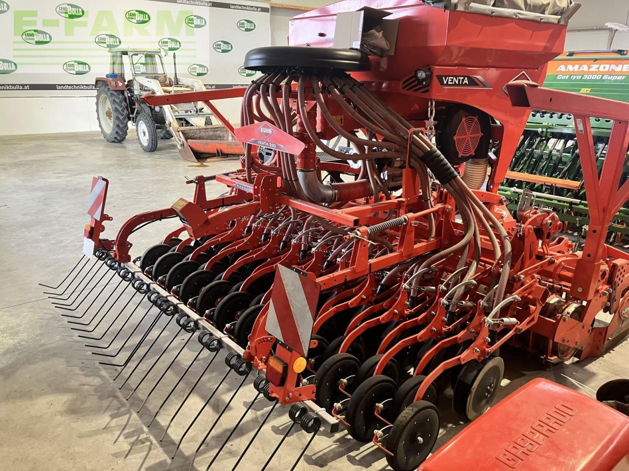 Kuhn venta 330 isobus - doppelscheibenschar - Sējmašīna: foto 2 Kuhn venta 330 isobus - doppelscheibenschar - Sējmašīna: foto 2