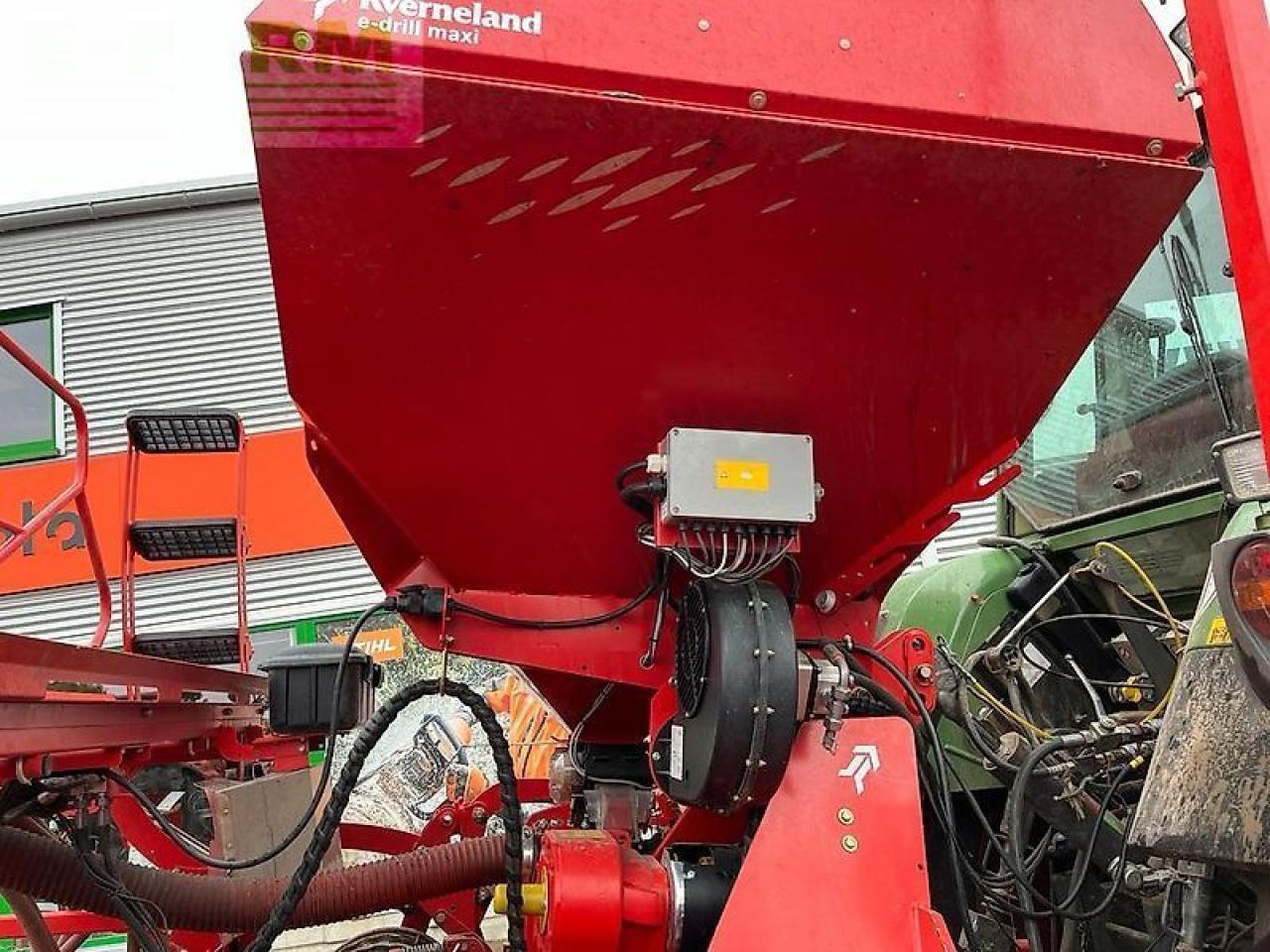 Kverneland e-drill maxi 3m drillkombination - Sējmašīna: foto 3 Kverneland e-drill maxi 3m drillkombination - Sējmašīna: foto 3