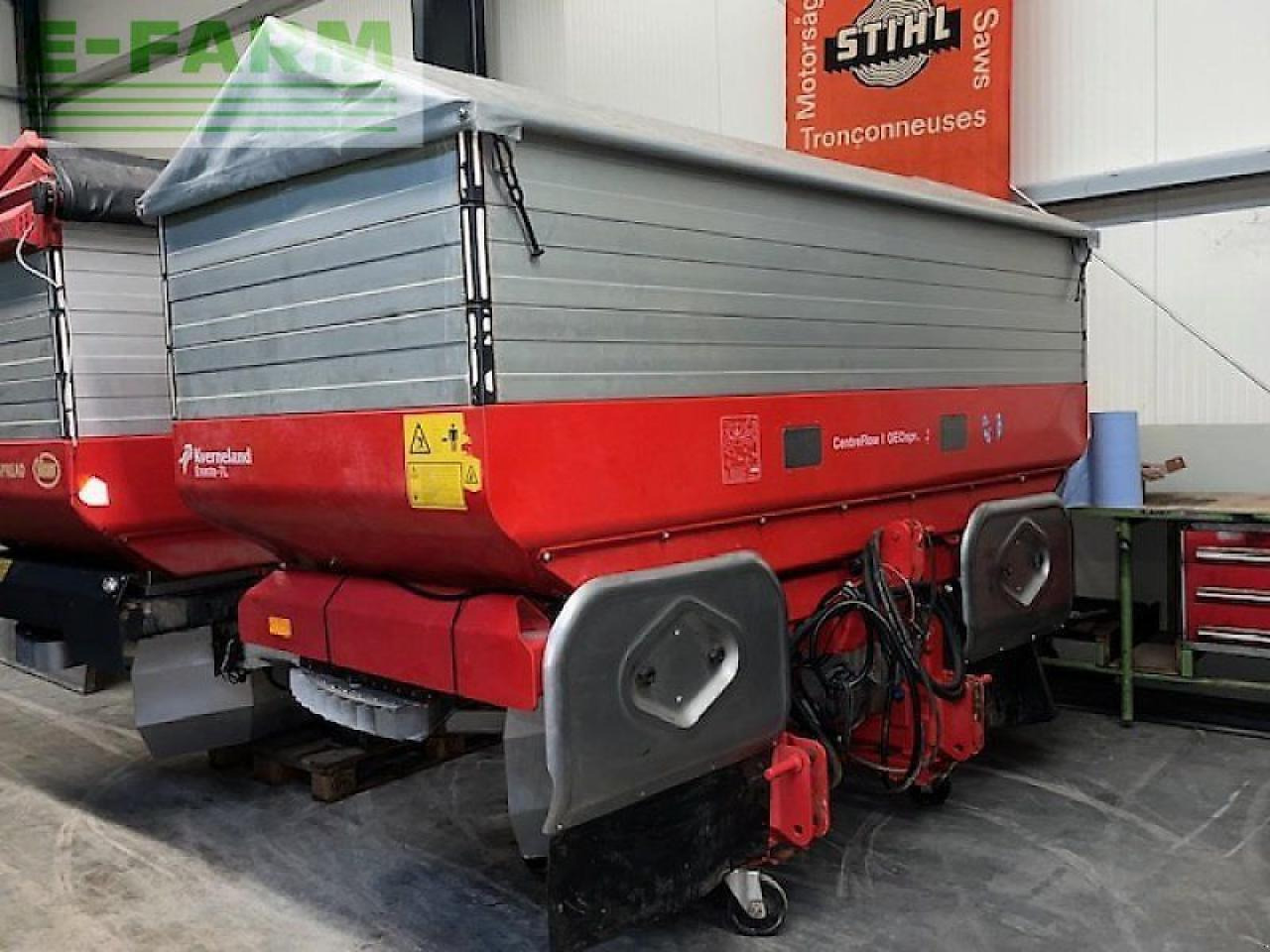 Kverneland exacta tl geospread - Minerālmēslu izkliedētājs: foto 2 Kverneland exacta tl geospread - Minerālmēslu izkliedētājs: foto 2