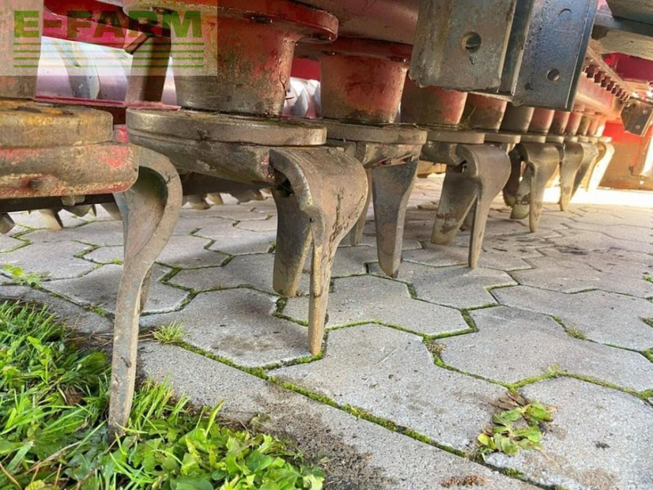 Sējmašīna Kverneland s-drill pro + ngh 301: foto 8