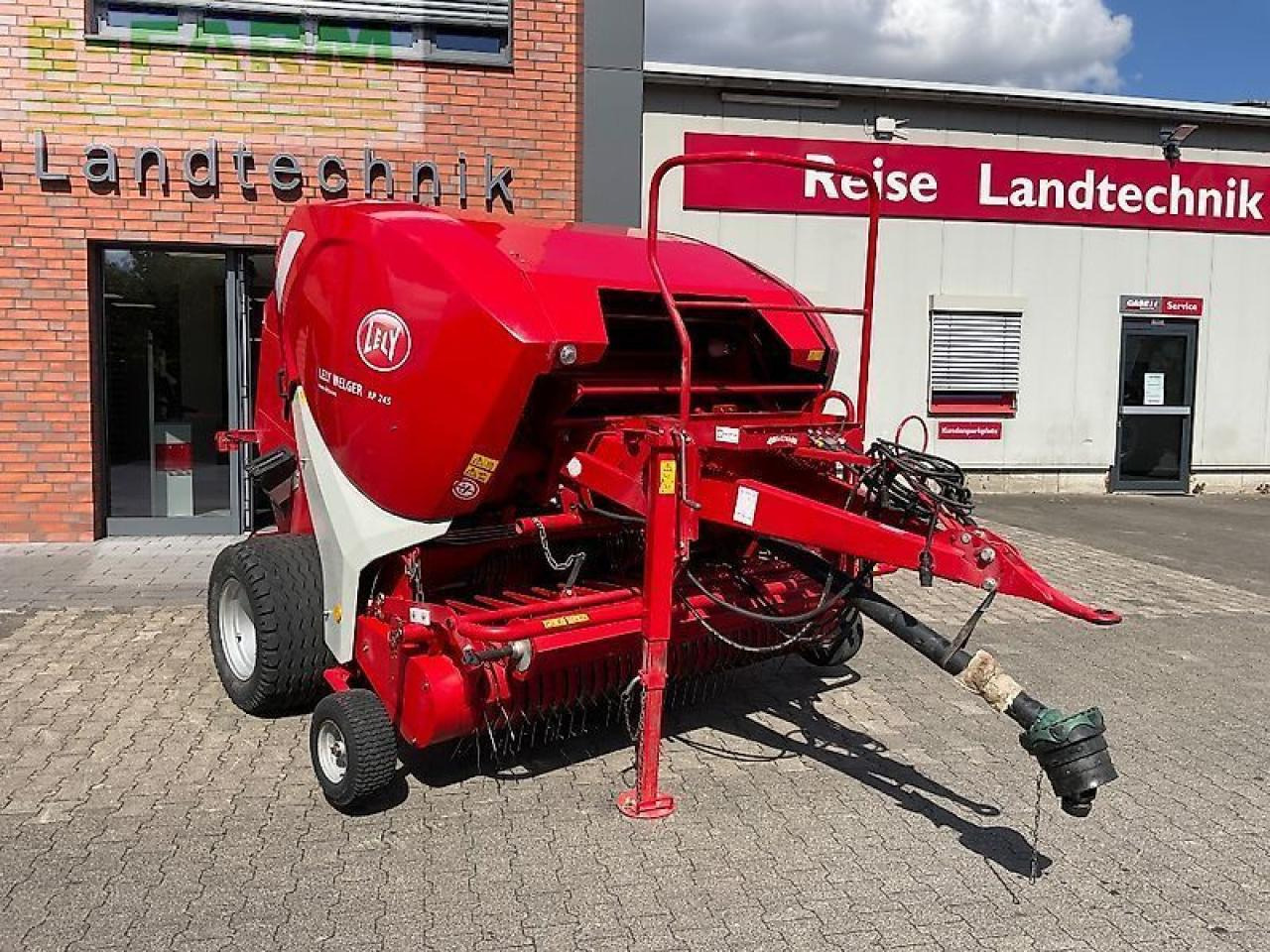 Lely rp 245 - Kīpu prese: foto 1 Lely rp 245 - Kīpu prese: foto 1