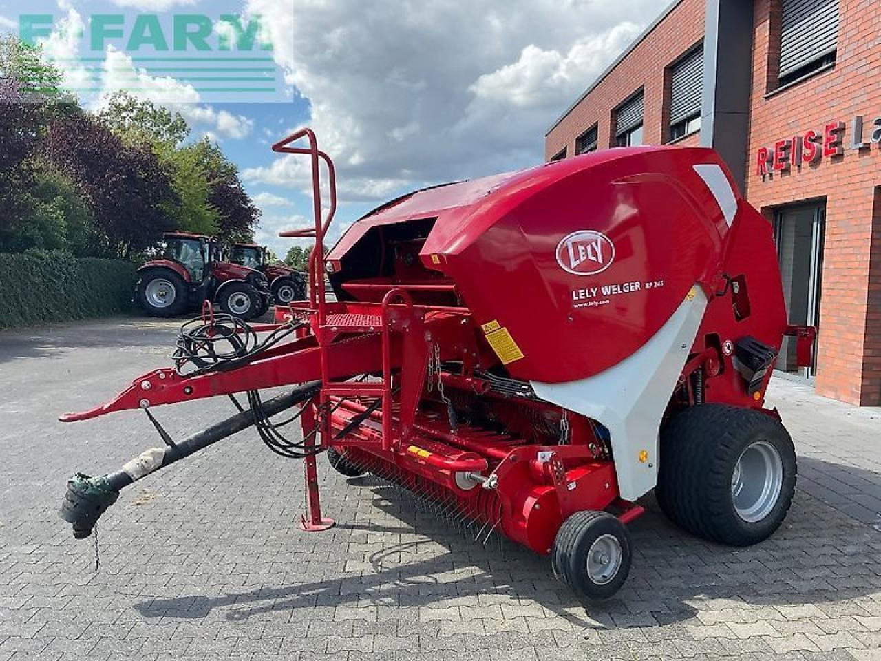Lely rp 245 - Kīpu prese: foto 5 Lely rp 245 - Kīpu prese: foto 5