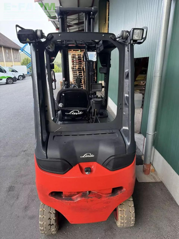 Linde linde e25 - Autokrāvējs: foto 2 Linde linde e25 - Autokrāvējs: foto 2