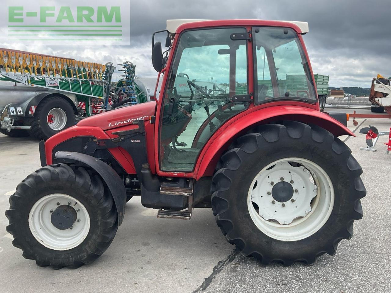 Lindner Geotrac 70 - Traktors: foto 2 Lindner Geotrac 70 - Traktors: foto 2