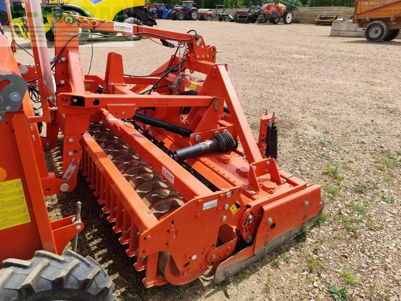 Maschio rapido dmr 3000 + nina 300 - Kombinētā sējmašīna: foto 5 Maschio rapido dmr 3000 + nina 300 - Kombinētā sējmašīna: foto 5