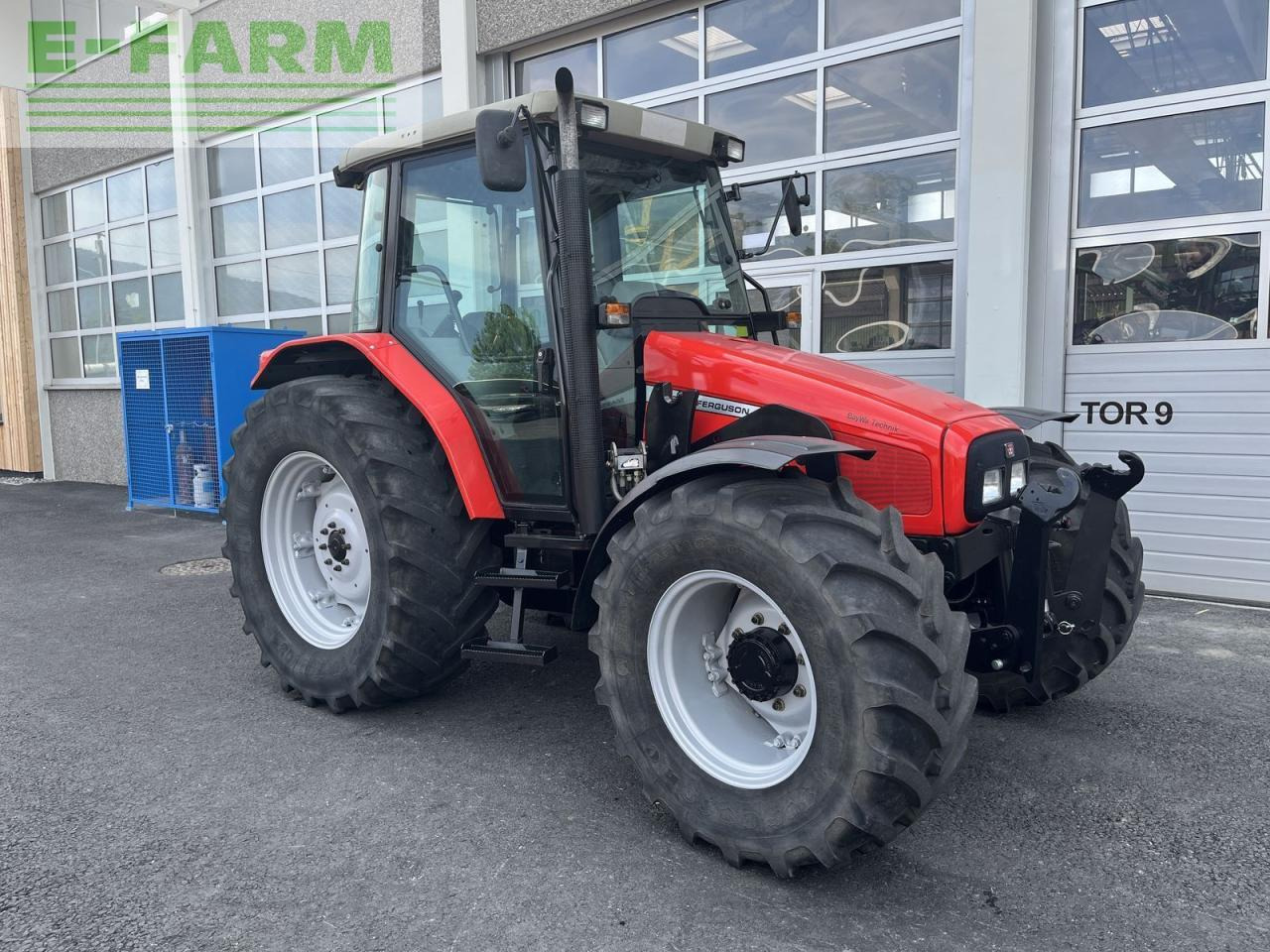 Massey Ferguson 4335-4 lp/hv/kl - Traktors: foto 5 Massey Ferguson 4335-4 lp/hv/kl - Traktors: foto 5