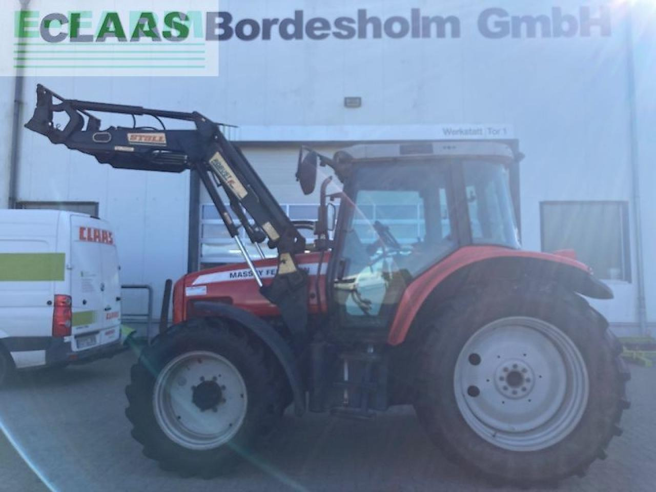 Massey Ferguson 5445 - Traktors: foto 2 Massey Ferguson 5445 - Traktors: foto 2