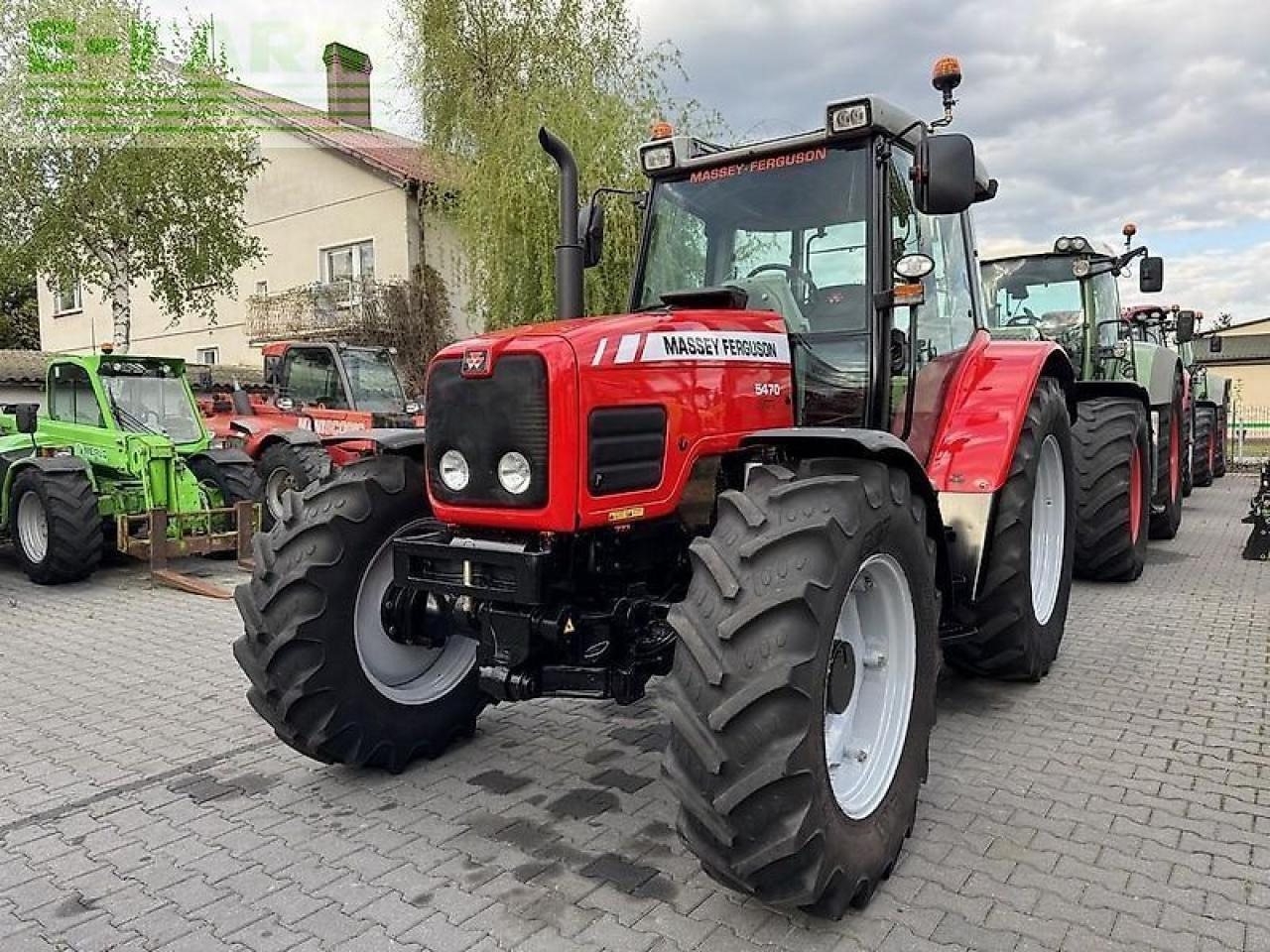 Massey Ferguson 5470 dyna-4 - Traktors: foto 1 Massey Ferguson 5470 dyna-4 - Traktors: foto 1