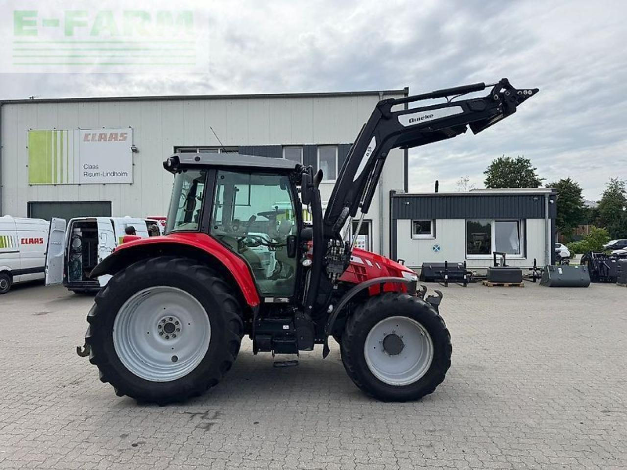 Massey Ferguson 5613 dyna-6 - Traktors: foto 2 Massey Ferguson 5613 dyna-6 - Traktors: foto 2