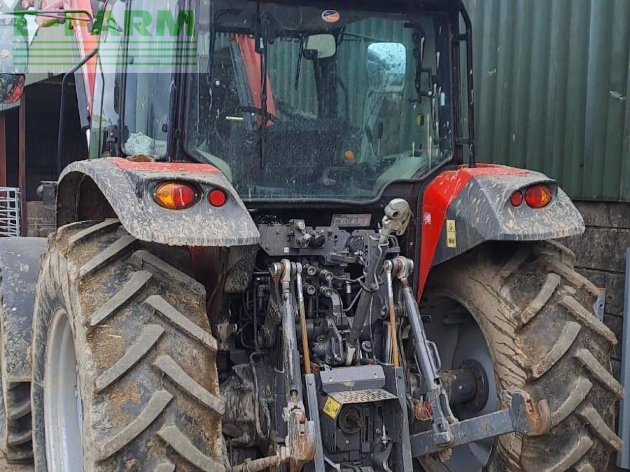 Massey Ferguson 5711 DYNA 4 - Traktors: foto 2 Massey Ferguson 5711 DYNA 4 - Traktors: foto 2