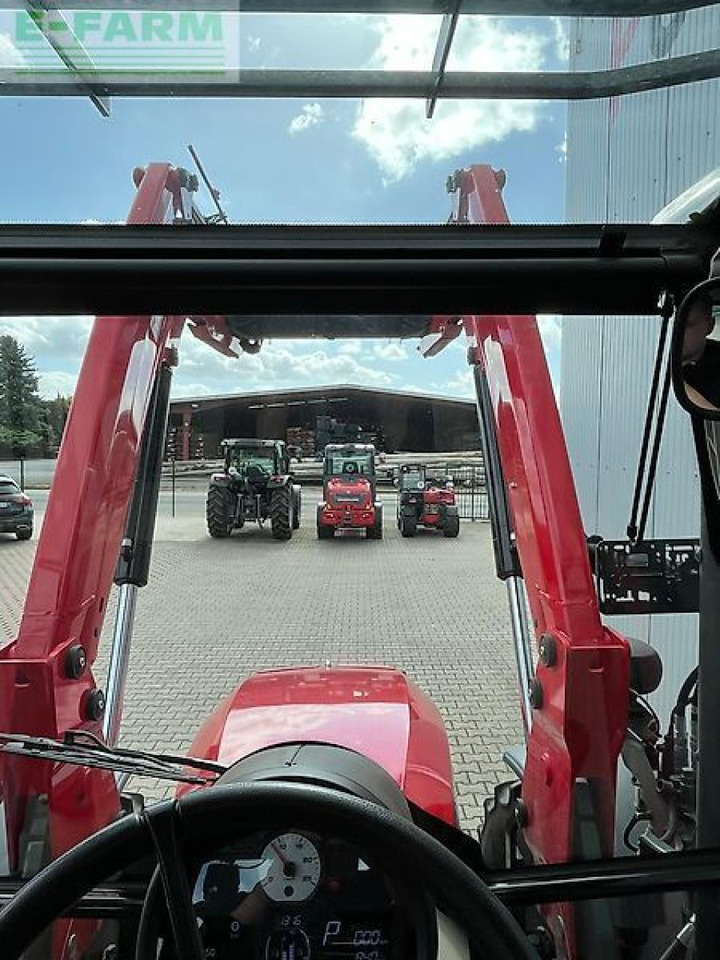 Massey Ferguson 5711m - Traktors: foto 5 Massey Ferguson 5711m - Traktors: foto 5