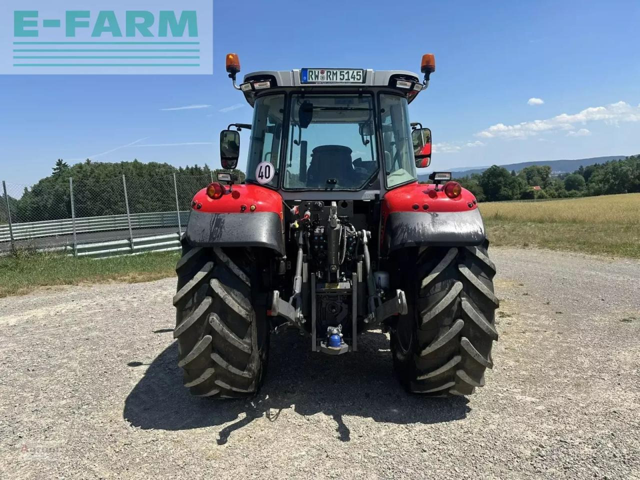 Traktors Massey Ferguson 5s.145: foto 9