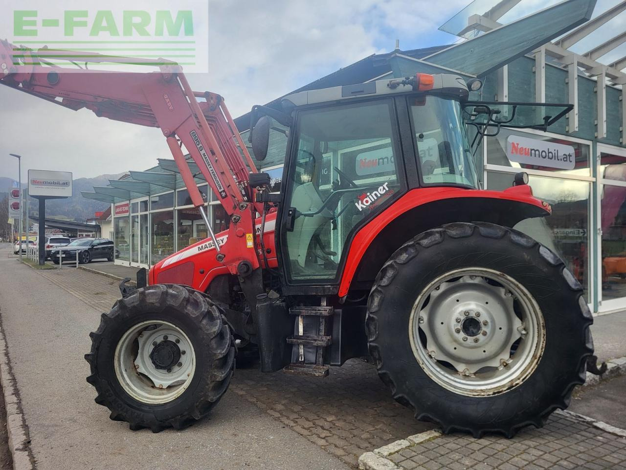 Massey Ferguson 6445-4 dynashift plus - Traktors: foto 4 Massey Ferguson 6445-4 dynashift plus - Traktors: foto 4