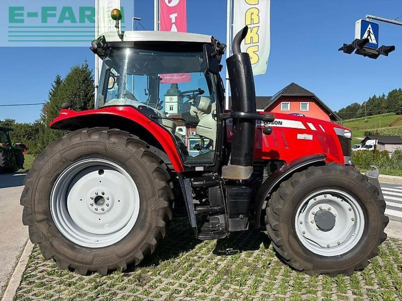 Massey Ferguson 6612 dyna4 - Traktors: foto 4 Massey Ferguson 6612 dyna4 - Traktors: foto 4