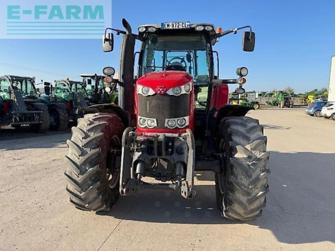 Massey Ferguson 6715 s dyna vt - Traktors: foto 4 Massey Ferguson 6715 s dyna vt - Traktors: foto 4