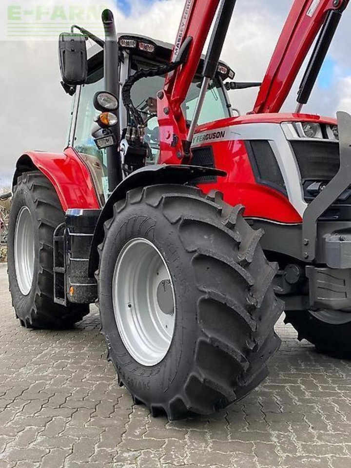 Massey Ferguson 6s.145 dyna-6 efficient Efficient - Traktors: foto 4 Massey Ferguson 6s.145 dyna-6 efficient Efficient - Traktors: foto 4