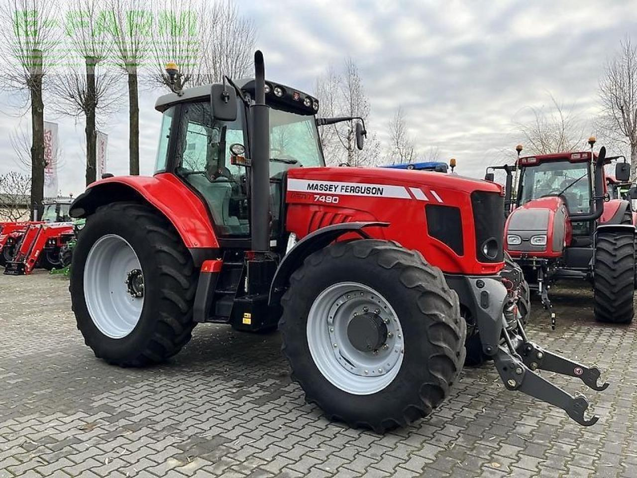 Massey Ferguson 7490 dyna-vt - Traktors: foto 4 Massey Ferguson 7490 dyna-vt - Traktors: foto 4