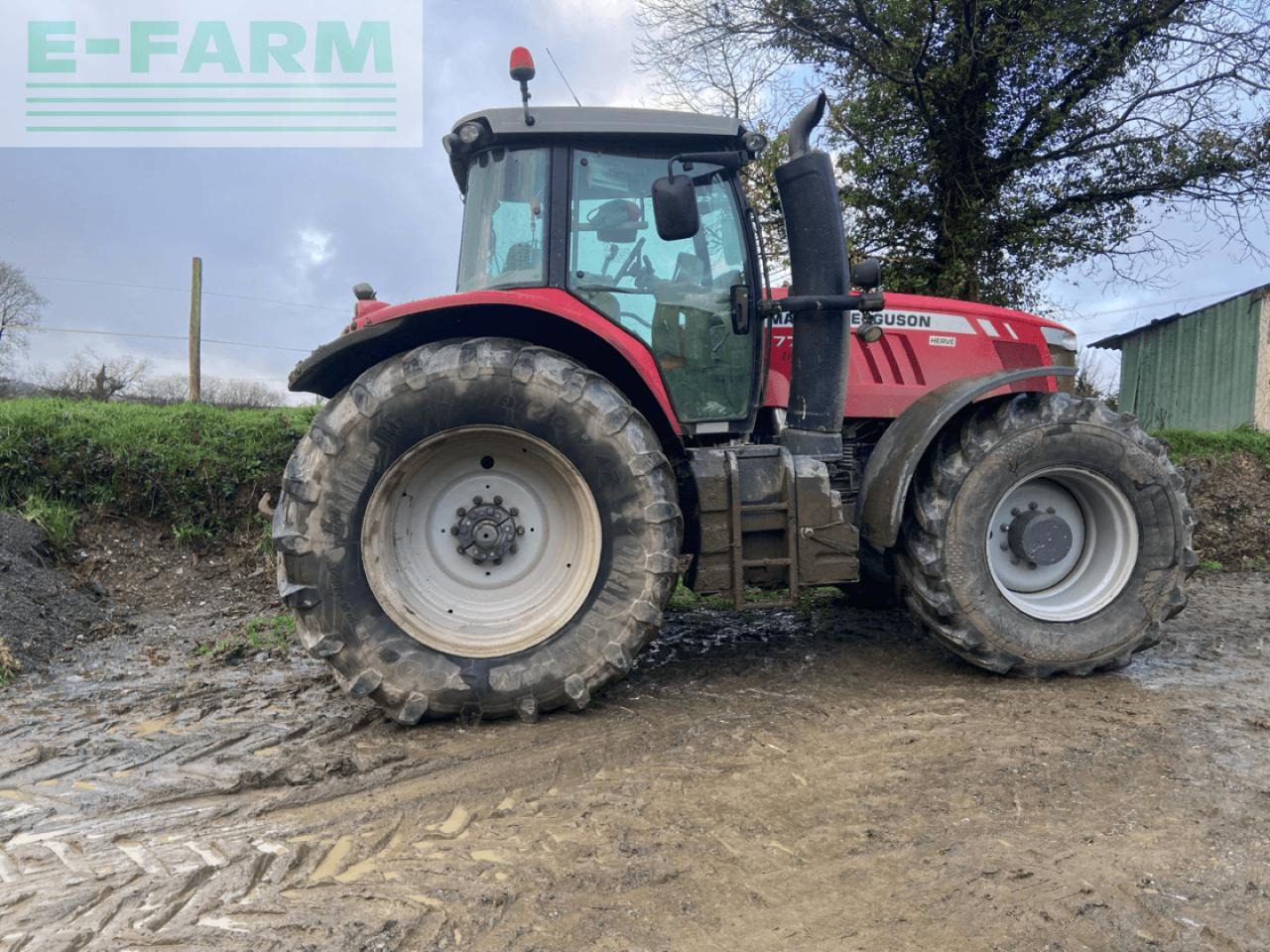 Massey Ferguson 7726 dyna 6 - Traktors: foto 3 Massey Ferguson 7726 dyna 6 - Traktors: foto 3
